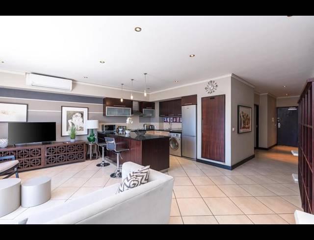 1 BEDROOM APARTMENT FOR SALE IN CAPE TOWN CITY CENTRE